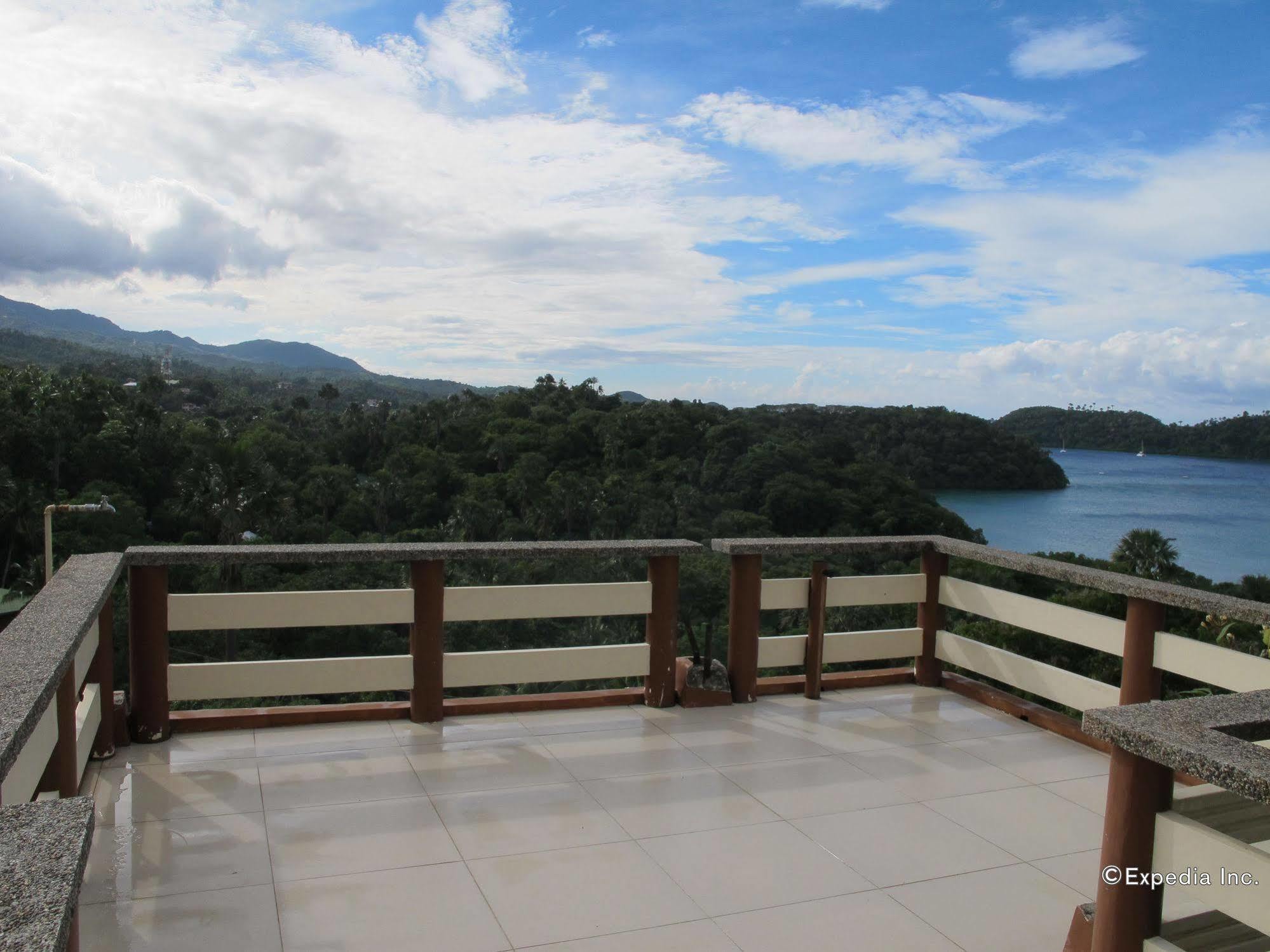 Utopia Resort & Spa Puerto Galera Exteriér fotografie
